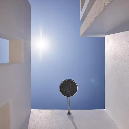 Dot Milos