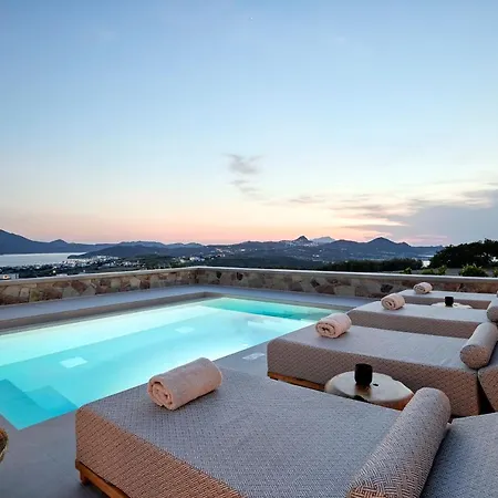 Dot Milos * Adamantas (Milos)