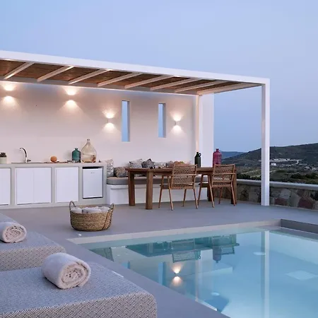 Dot Milos * Adamantas (Milos)