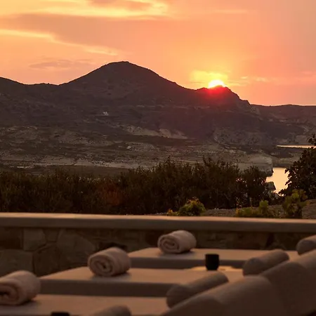 Dot Milos Appartement Adámas