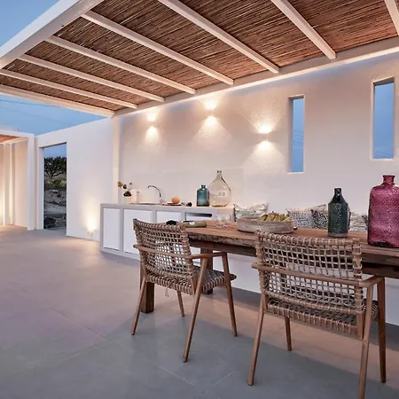Dot Milos Apartment