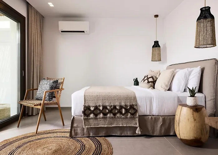 Dot Milos Adamantas (Milos)