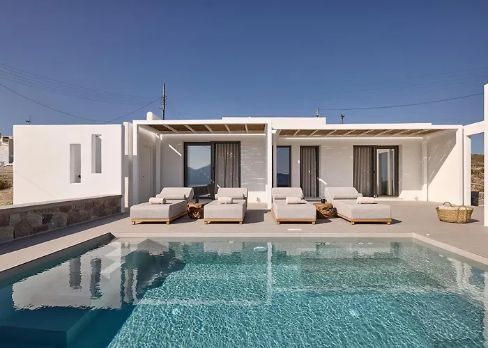 Dot Milos * Adamantas (Milos)